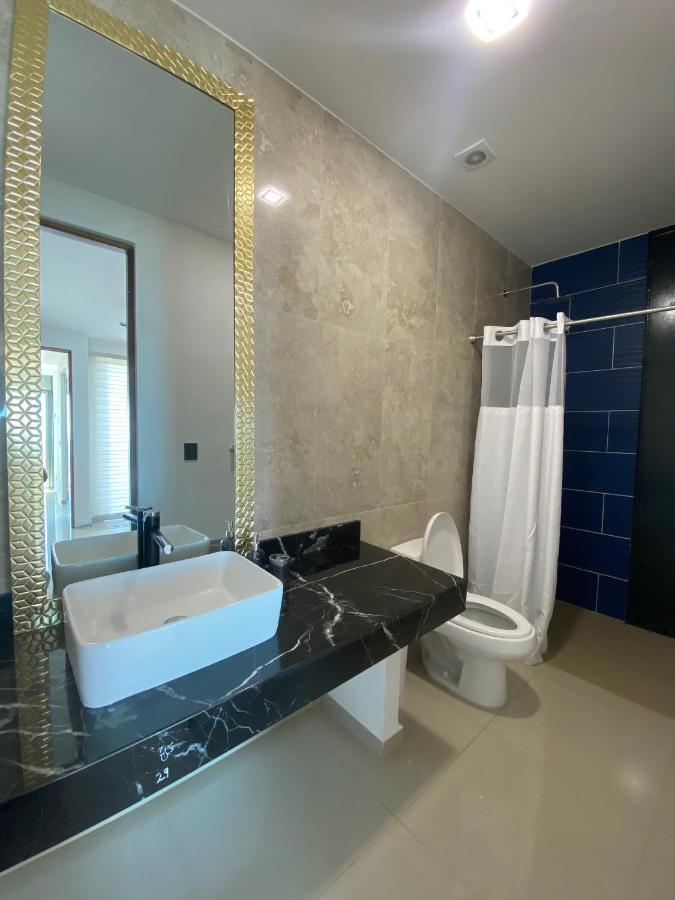 Angelina 28 Beachfront And Family Apartments - Modern And Relaxing Long Stays - 20 Min From Cancun Airport Puerto Morelos Exteriér fotografie