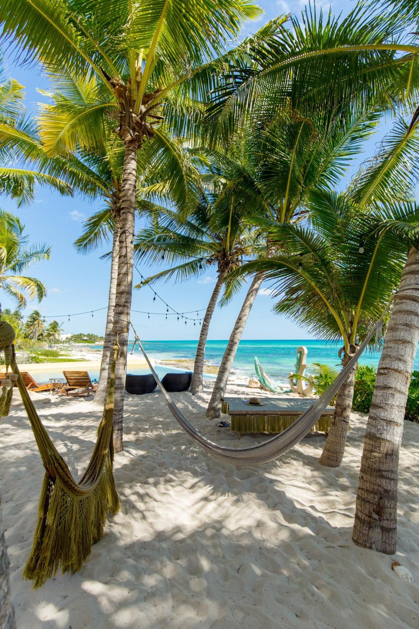 Angelina 28 Beachfront And Family Apartments - Modern And Relaxing Long Stays - 20 Min From Cancun Airport Puerto Morelos Exteriér fotografie